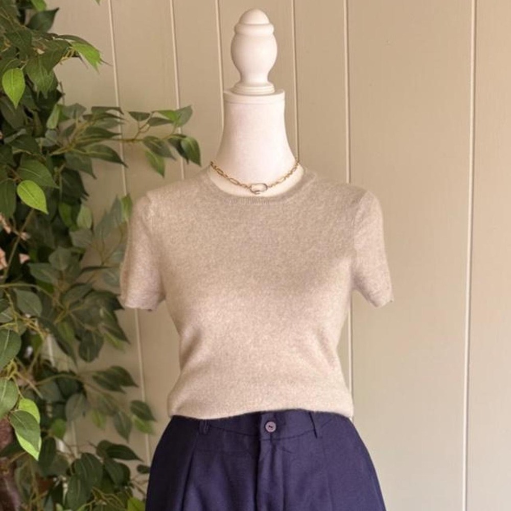 Saks Fifth Avenue Grey Cashmere Crew Neck Sweater Short Sleeve Size Medium